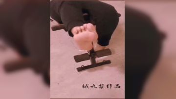 《稀缺极品⭐震撼狠货》SM界天花板王者级玩家重度性虐大神【钺九黎】暴虐母狗女奴各种酷刑牛逼到在宫颈上打环