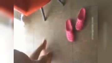 海边住宅苗条妹子穿着泳装被多姿势爆操香汗淋漓娇喘不断