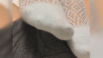 KTV里爆操清纯女友再让朋友上一次